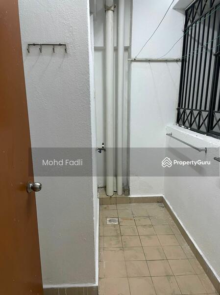 Untuk Dijual - Sri Pelangi