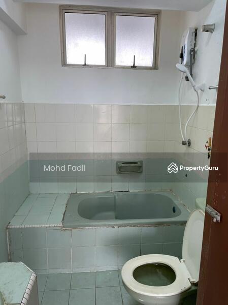 Untuk Dijual - Sri Pelangi