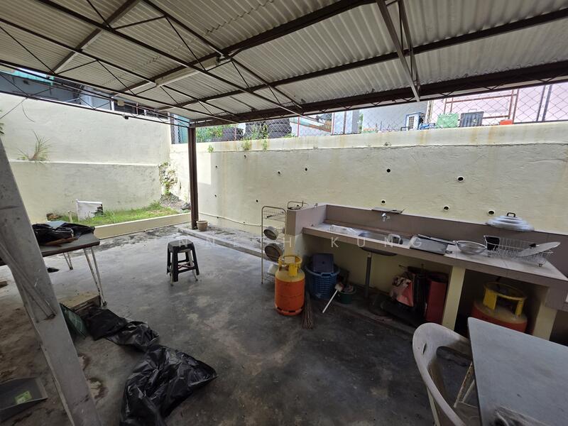 Untuk Dijual - Jalan Chong Lye Hock Single Storey Semi D Tanjung Tokong