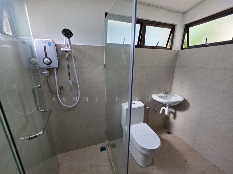 Untuk Dijual - Jalan Chong Lye Hock Single Storey Semi D Tanjung Tokong