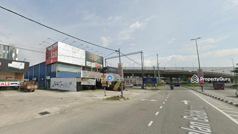 For Rent - ⭐Ground floor⭐ 9,000sf + 4,000 extra land with concrete⭐ Next to Jaecoo & GMW⭐ Batu 11 ⭐