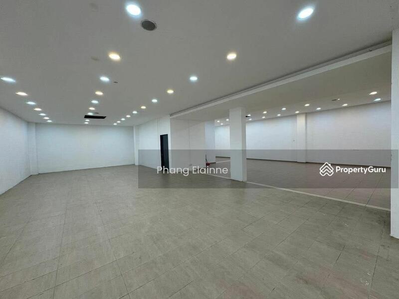 For Sale - Taman Molek