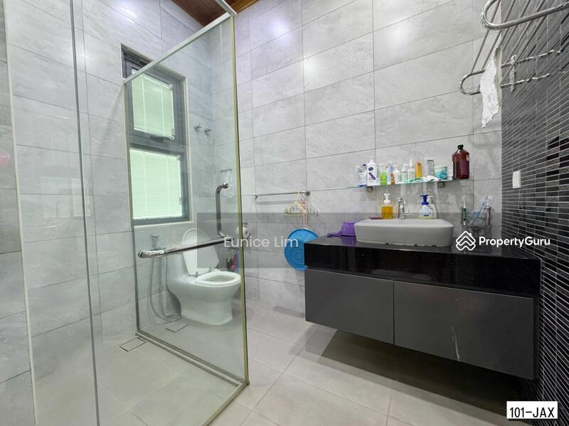 Untuk Dijual - Nusantara Setia Eco Park Double Storey Bungalow