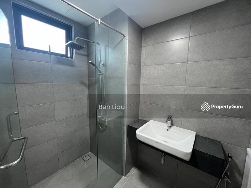 For Rent - Waterside Residence