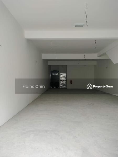 For Sale - Kajang Sungai Long Twin Palm Shop for Sale (Main Road)