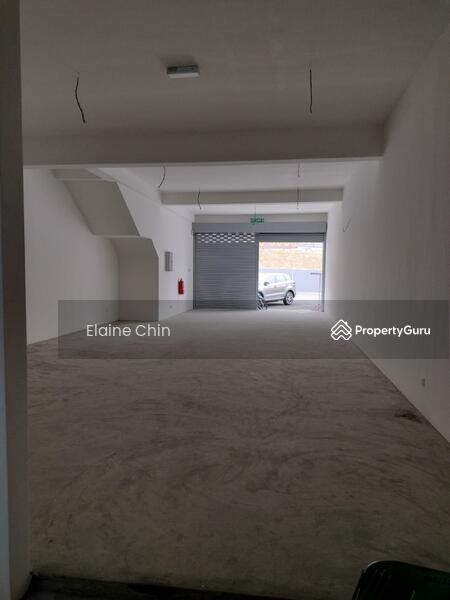 For Sale - Kajang Sungai Long Twin Palm Shop for Sale (Main Road)