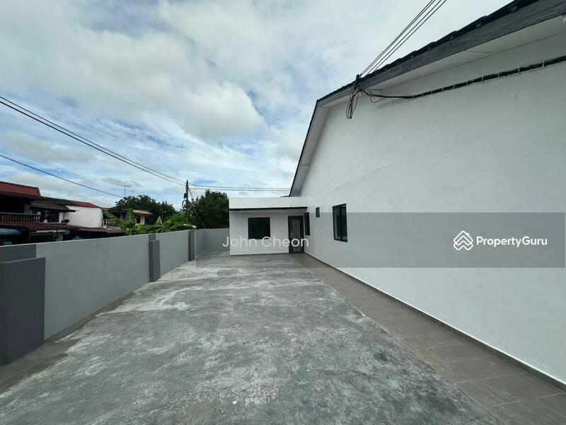 For Sale - Taman Senai Baru Big Corner Lot For Sale
