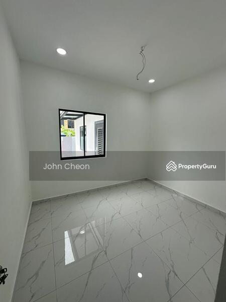 For Sale - Taman Senai Baru Big Corner Lot For Sale