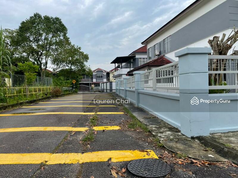 For Sale - Bandar Uda Utama