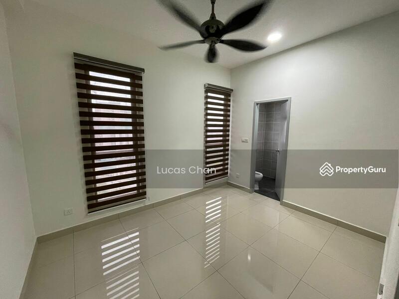 Untuk Dijual - Platinum Arena