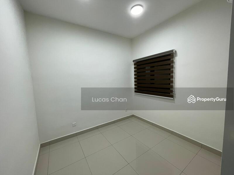 Untuk Dijual - Platinum Arena