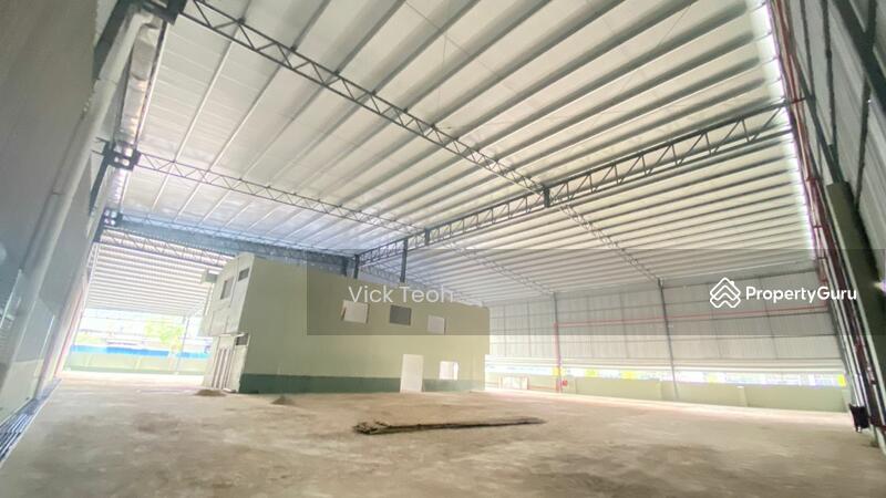 Untuk Disewa - 1.5sty Detached Factory Warehouse250amps 38,500sf Parit Bundar