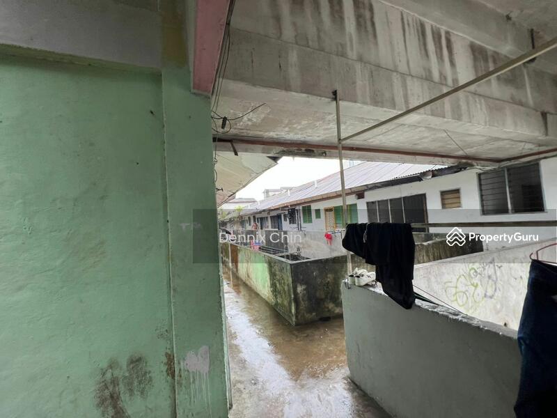For Sale - Kuchai Jaya Flat