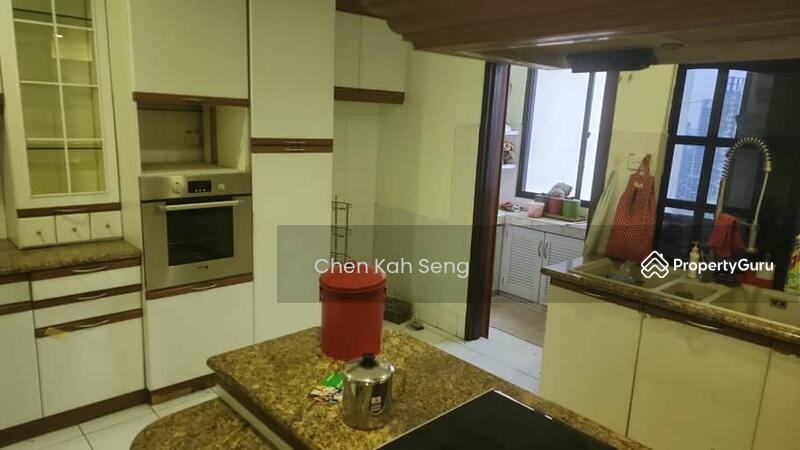 For Rent - Maxwell Towers