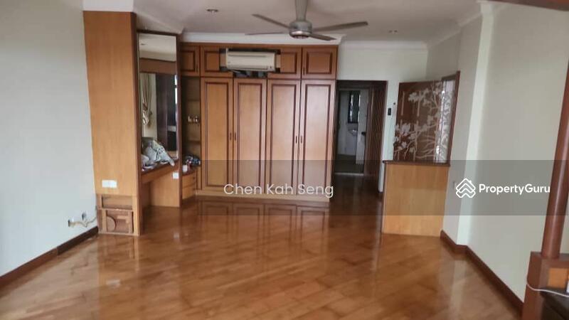 For Rent - Maxwell Towers