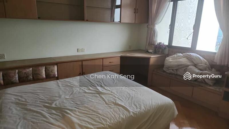 For Rent - Maxwell Towers