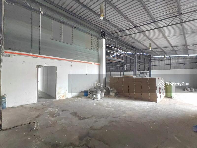 For Rent - 2 Storey Semi D Industrial Warehouse (4800 sqft) at Pending Industrial Estate, Kuching