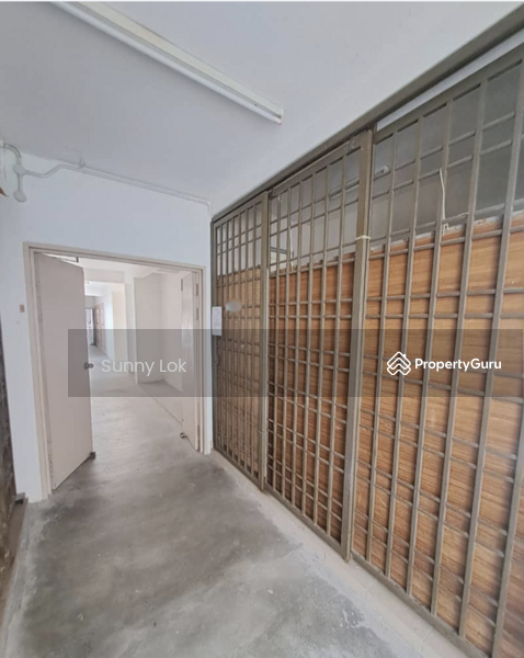 Untuk Dijual - Azuria Condominium