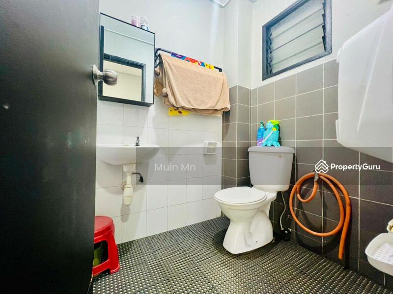 For Sale - Bandar Puncak Alam