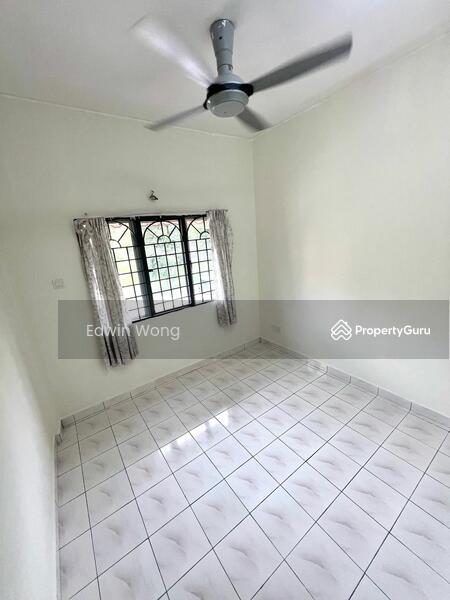 For Sale - Pangsapuri Merak