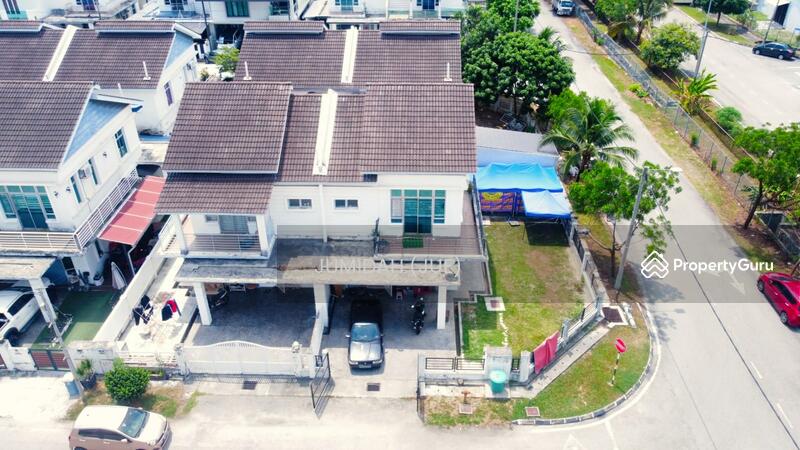 Corner Lot 2 Storey Semi D Cluster @ SP 9, Bandar Saujana Putra, Selangor