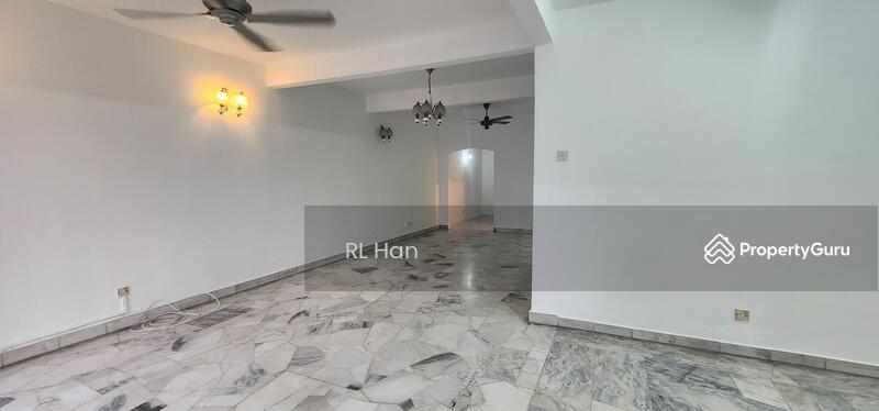 For Sale - 2-storey Terrace House at SS19