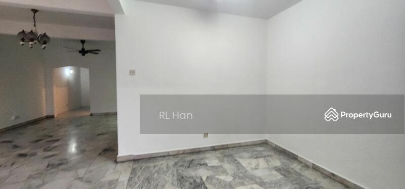 For Sale - 2-storey Terrace House at SS19