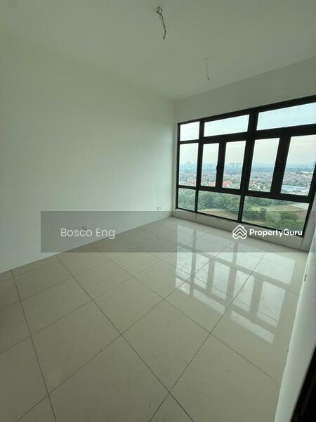 For Rent - Molek Pulai