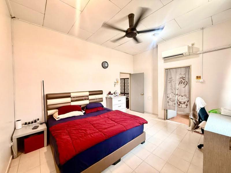 Terraced House for Sale in Taman Pulai Jaya (Kulai) - Cony Ong - Bedroom - PropertyGuru.com.my