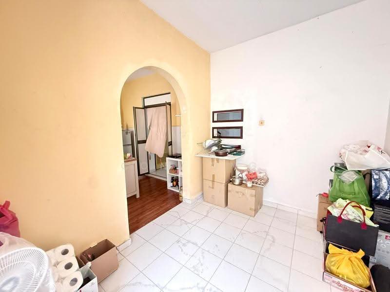 Terraced House for Sale in Taman Pulai Jaya (Kulai) - Cony Ong - Kitchen - PropertyGuru.com.my