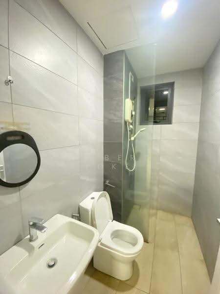 Condominium for Rent at Bennington Residences @ SkyArena - Chee Seng - Bathroom - PropertyGuru.com.my