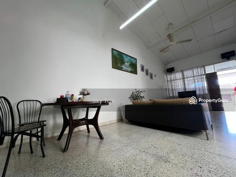For Sale - Terraced House at Taman Pelangi