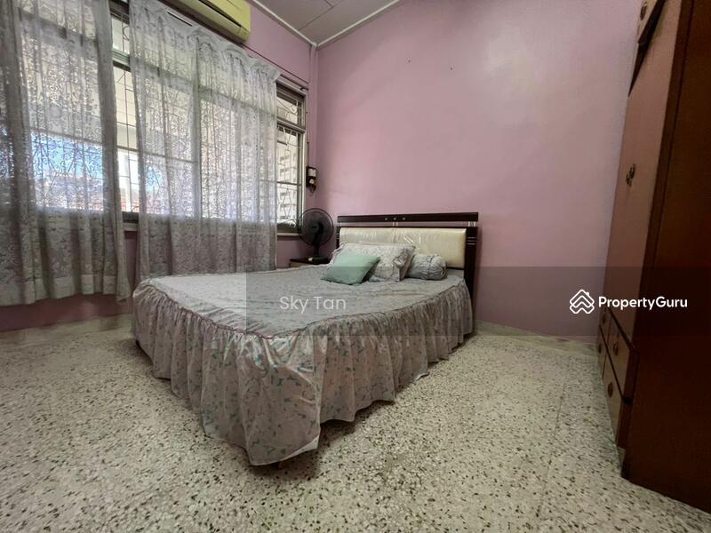 For Sale - Terraced House at Taman Pelangi