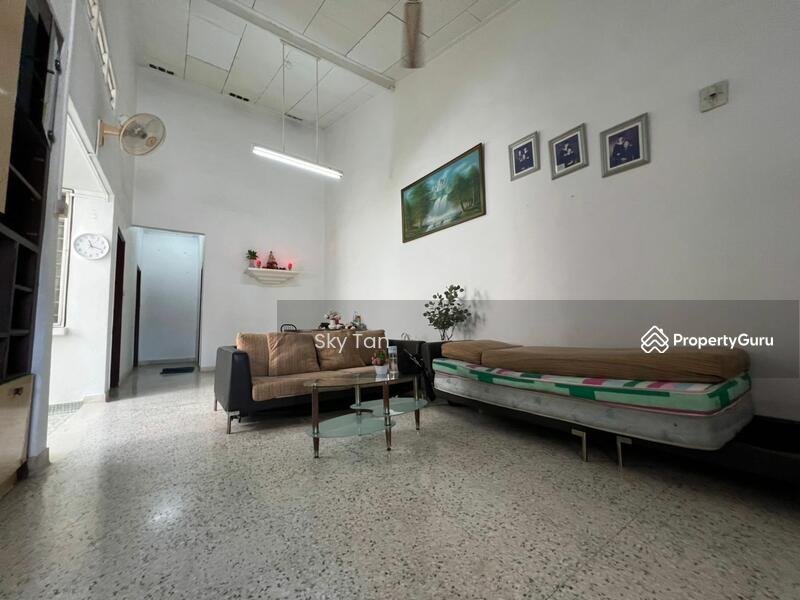 For Sale - Terraced House at Taman Pelangi