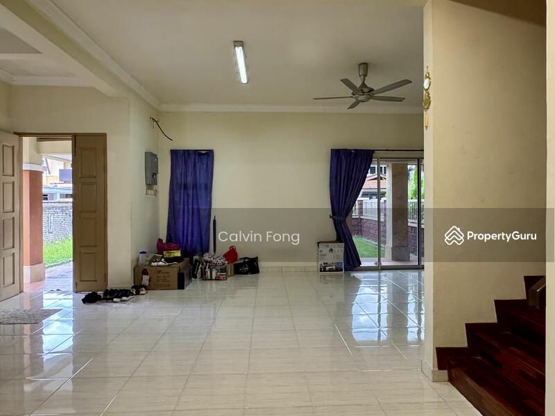 Part of dining & living area