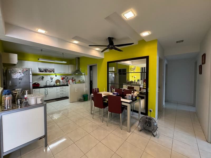 Condominium for Sale at Sterling - Josephine Lee - Kitchen - PropertyGuru.com.my