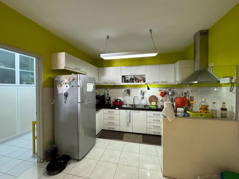 Condominium for Sale at Sterling - Josephine Lee - Kitchen - PropertyGuru.com.my