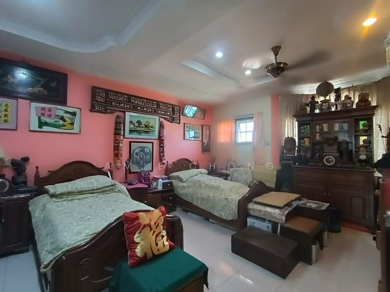 Rumah Teres 3 Tingkat untuk Dijual di Tiger Lane (Ipoh) - Amie Chong - Bedroom - PropertyGuru.com.my