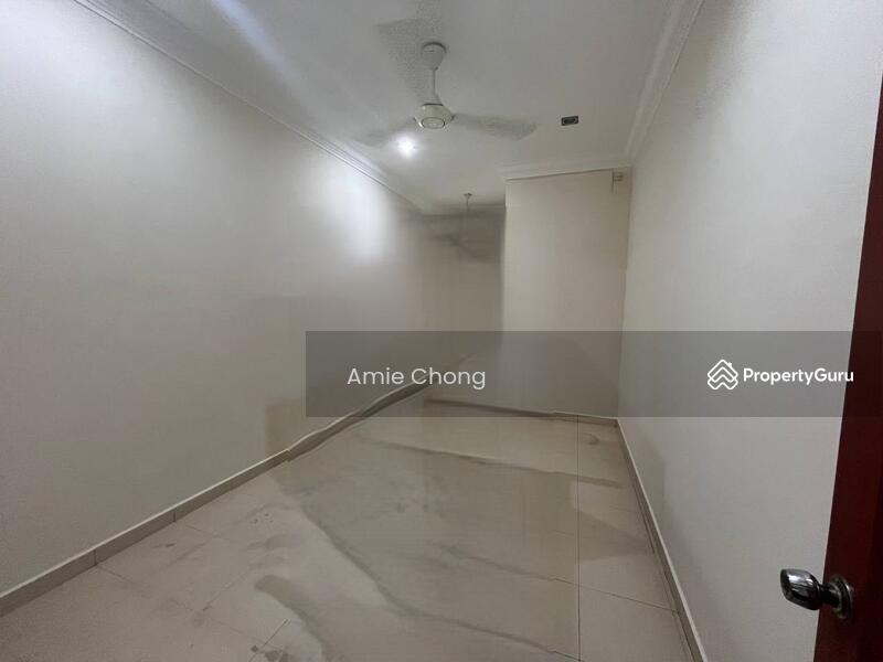 Untuk Dijual - Pasir Puteh Double Storey Terrace House For Sale