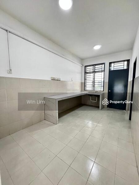 Untuk Dijual - 2-storey Terrace House at Bandar Tiram