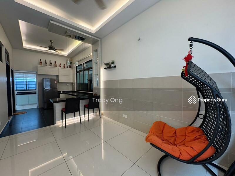 Untuk Disewa - Ametrine @ Seri Austin