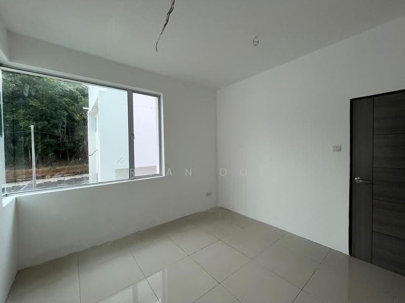 Semi-Detached House for Sale in Tmn Perindustrian Bukit Kayu Hitam (Bukit Kayu Hitam) - Ryan Ooi - Interior - PropertyGuru.com.my