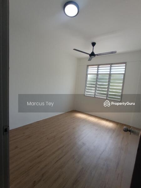 For Sale - Taman Pontian Utama