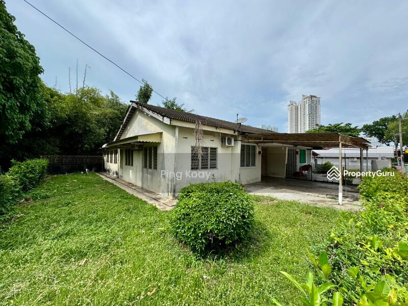 For Rent - Semi-Detached House at Mount Erskine