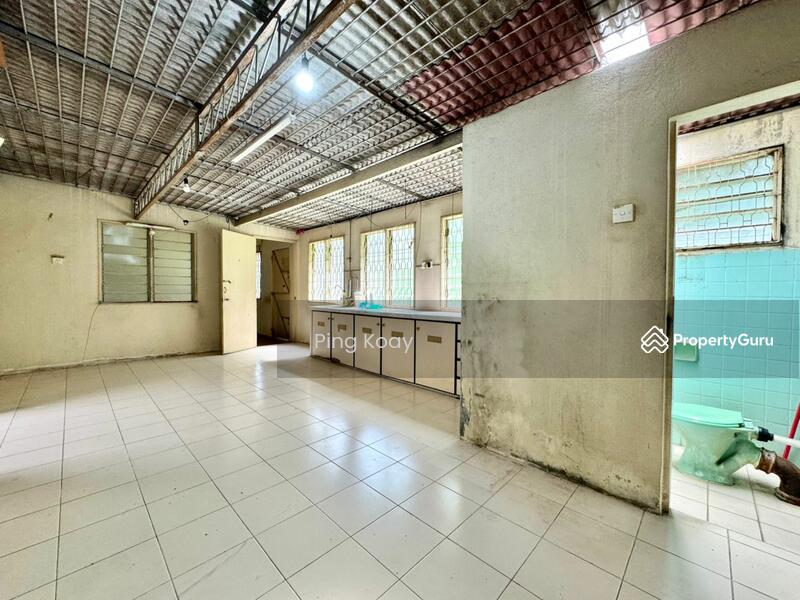 For Rent - Semi-Detached House at Mount Erskine