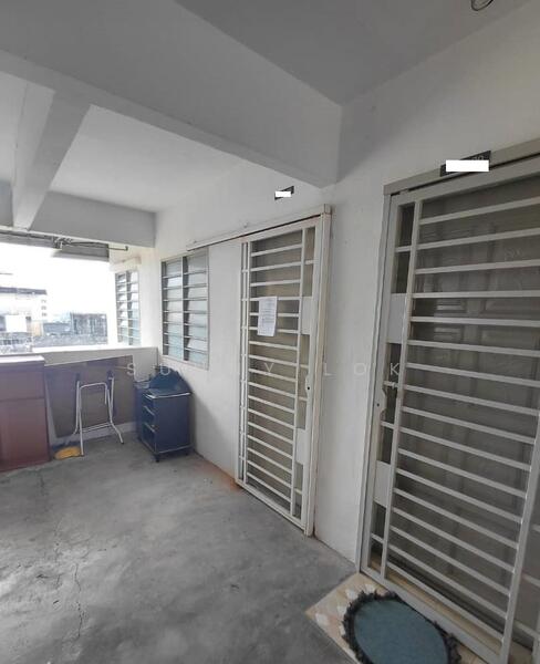 For Sale - I-Park Apartment