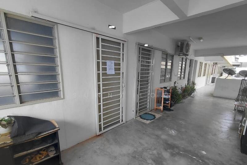 For Sale - I-Park Apartment