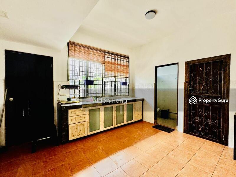 Untuk Dijual - Bungalow at Kampung Mohd Amin