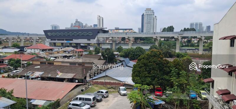 LRT Kayu Ara station.