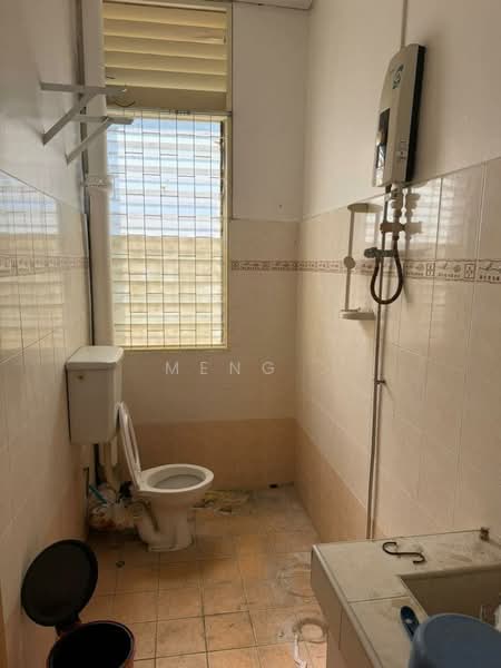 Rumah Teres 2-Tingkat untuk Disewa di Pulau Tikus (George Town) - Meng . - Bathroom - PropertyGuru.com.my